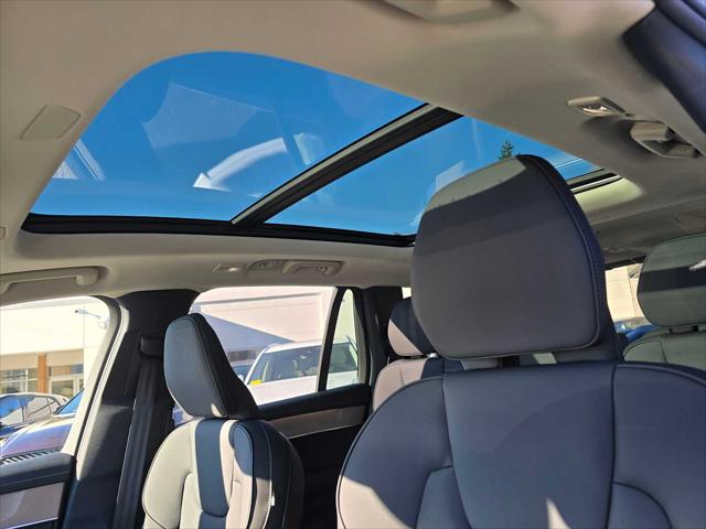 2026 Volvo XC90 Plug-In Hybrid Plus, T8 AWD, Electric/Gasoline, Bright, 7 Seats