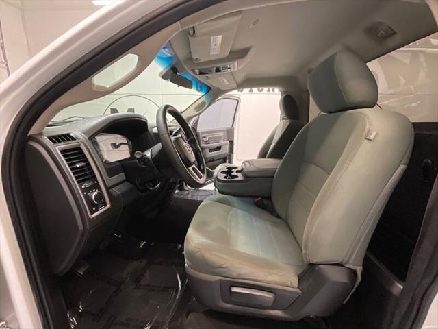 2017 Ram 2500 Tradesman Regular Cab 4x4 8' Box