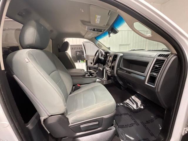 2017 Ram 2500 Tradesman Regular Cab 4x4 8' Box
