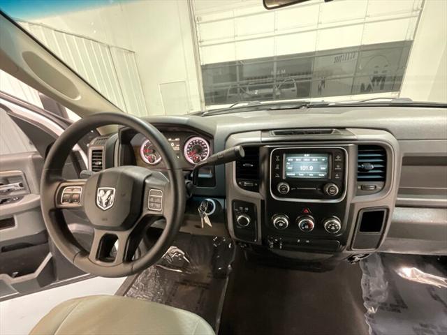 2017 Ram 2500 Tradesman Regular Cab 4x4 8' Box