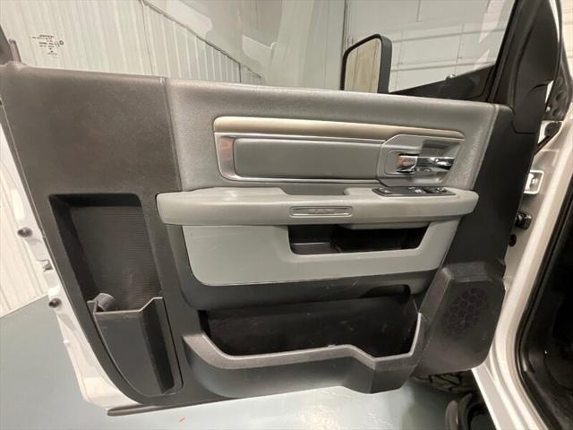 2017 Ram 2500 Tradesman Regular Cab 4x4 8' Box