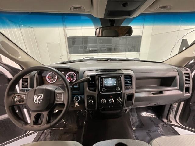 2017 Ram 2500 Tradesman Regular Cab 4x4 8' Box