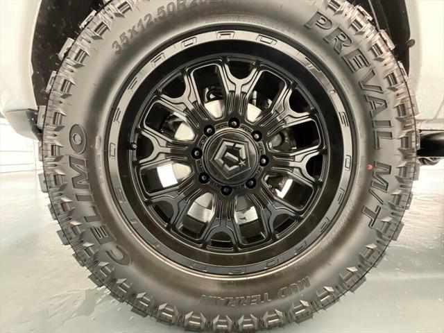 2017 Ram 2500 Tradesman Regular Cab 4x4 8' Box