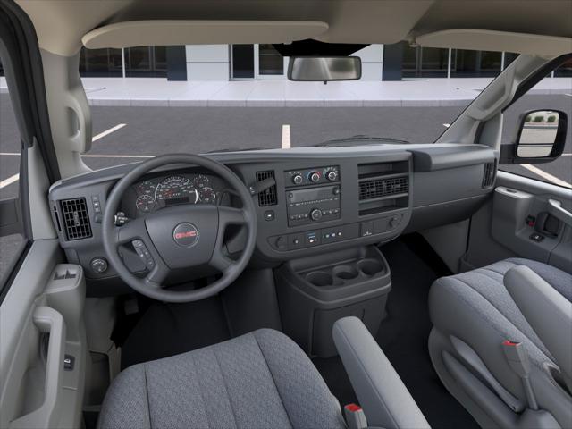 2025 GMC Savana Cutaway 4500 Van