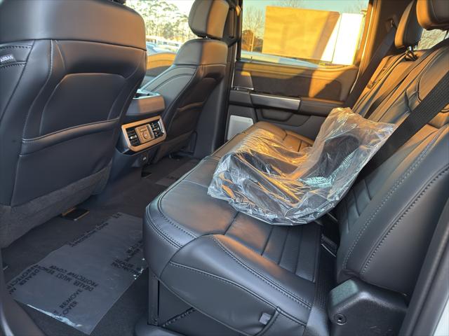 2026 Ford F-250 Platinum