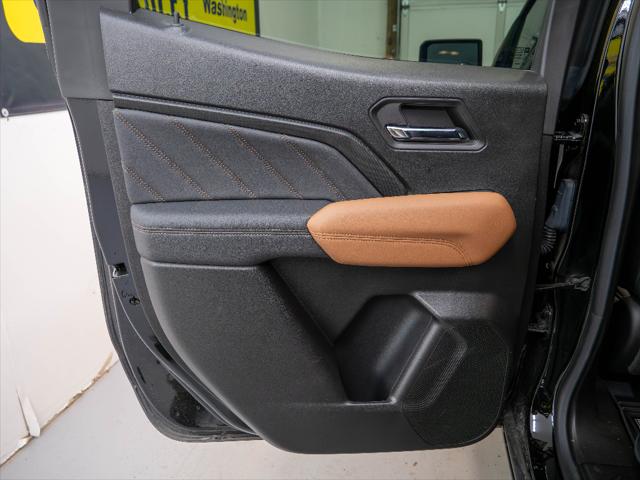 2024 GMC Canyon 4WD AT4