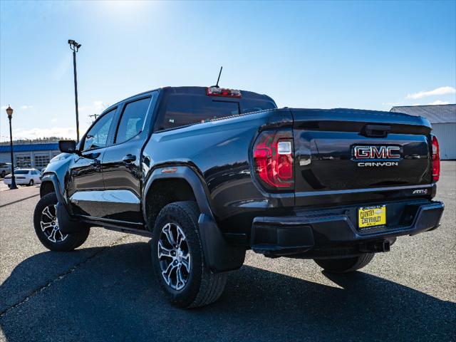 2024 GMC Canyon 4WD AT4