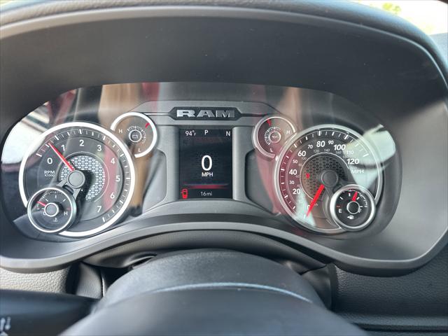 2026 Ram 1500 Big Horn Crew Cab 4x4 5'7" Box