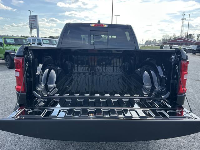 2026 Ram 1500 Big Horn Crew Cab 4x4 5'7" Box