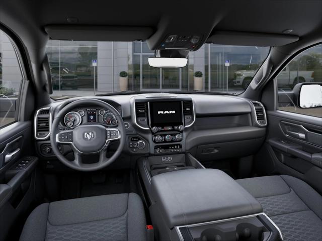 2026 Ram 1500 Big Horn Crew Cab 4x4 5'7" Box
