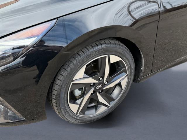 2023 Hyundai Elantra Hybrid Limited