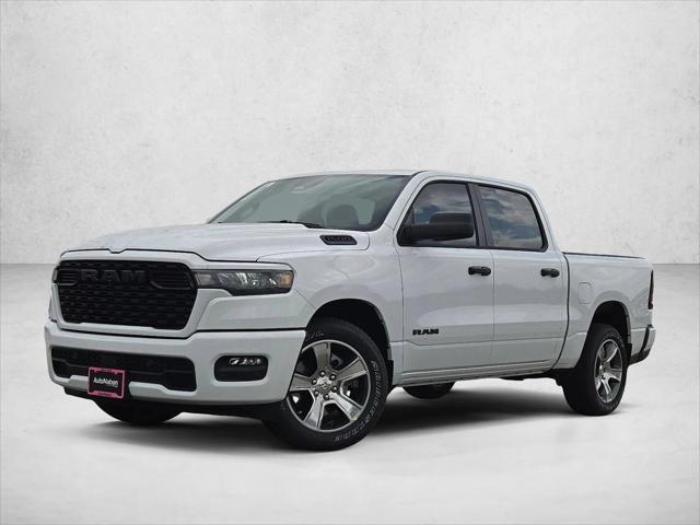 2026 RAM Ram 1500 RAM 1500 EXPRESS CREW CAB 4X2 57 BOX