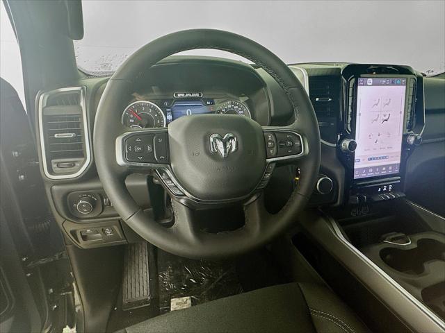 2026 Ram 1500 Big Horn Crew Cab 4x4 5'7" Box