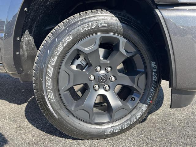2026 Ram 1500 Big Horn Crew Cab 4x4 5'7" Box