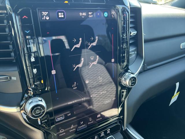 2026 Ram 1500 Big Horn Crew Cab 4x4 5'7" Box