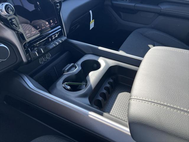 2026 Ram 1500 Big Horn Crew Cab 4x4 5'7" Box