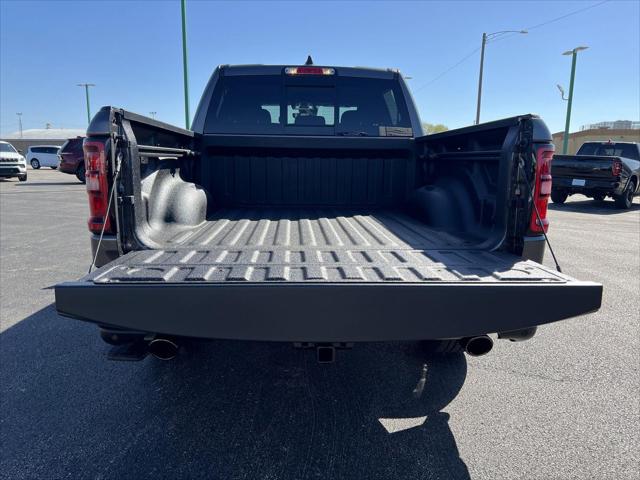 2026 Ram 1500 Big Horn Crew Cab 4x4 5'7" Box