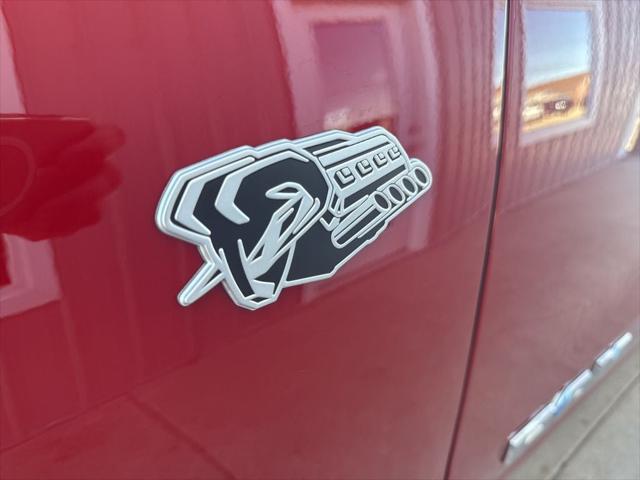 2026 Ram 1500 Laramie Crew Cab 4x4 5'7" Box
