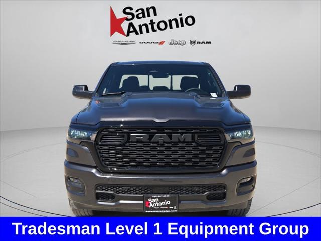 2026 RAM Ram 1500 RAM 1500 EXPRESS QUAD CAB 4X4 64 BOX