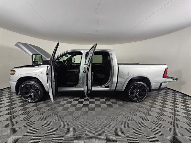 2026 Ram 1500 Big Horn Crew Cab 4x4 5'7" Box