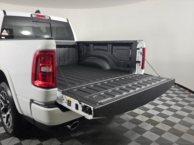 2026 Ram 1500 Laramie Crew Cab 4x4 5'7" Box