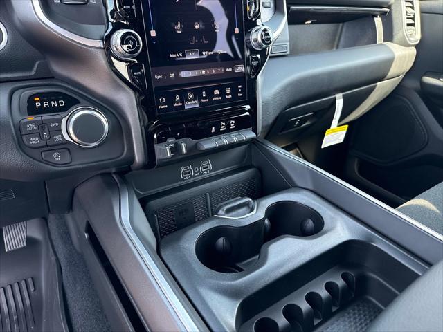 2026 Ram 1500 Big Horn Crew Cab 4x4 5'7" Box