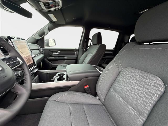 2026 Ram 1500 Big Horn Crew Cab 4x4 5'7" Box