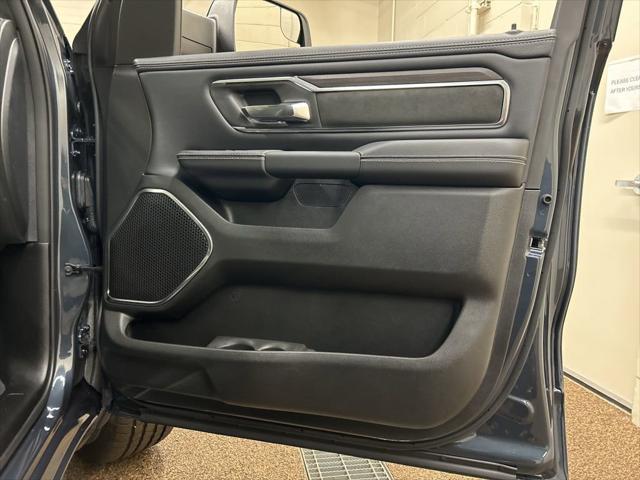 2026 Ram 1500 Laramie Crew Cab 4x4 5'7" Box