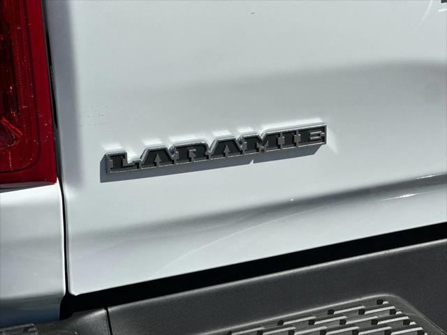 2026 Ram 1500 Laramie Crew Cab 4x4 5'7" Box