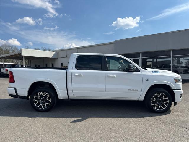 2026 Ram 1500 Laramie Crew Cab 4x4 5'7" Box