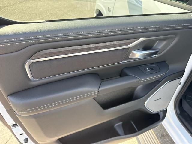 2026 Ram 1500 Laramie Crew Cab 4x4 5'7" Box