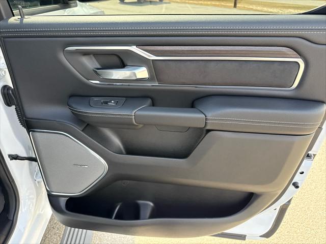 2026 Ram 1500 Laramie Crew Cab 4x4 5'7" Box