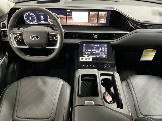 2026 INFINITI QX80 LUXE AWD