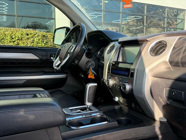 2017 Toyota Tundra Platinum 5.7L V8