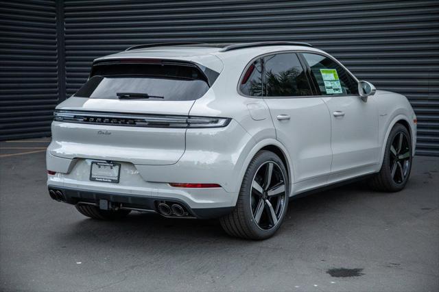 2026 Porsche Cayenne E-Hybrid Turbo