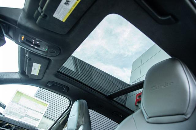 2026 Porsche Cayenne E-Hybrid Turbo