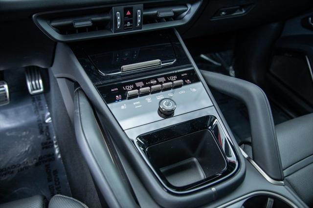 2026 Porsche Cayenne E-Hybrid Turbo