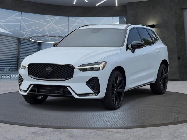 2026 Volvo XC60 B5 Ultra Black Edition