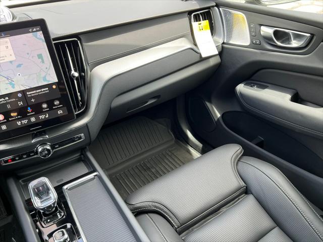 2026 Volvo XC60 B5 Ultra Black Edition