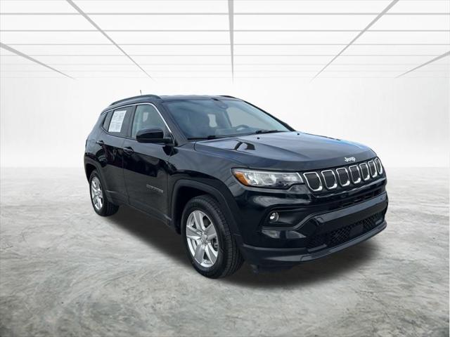 2022 Jeep Compass Latitude FWD