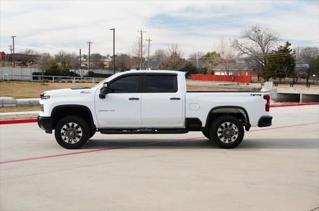 2025 Chevrolet Silverado 2500HD 4WD Crew Cab Standard Bed Custom