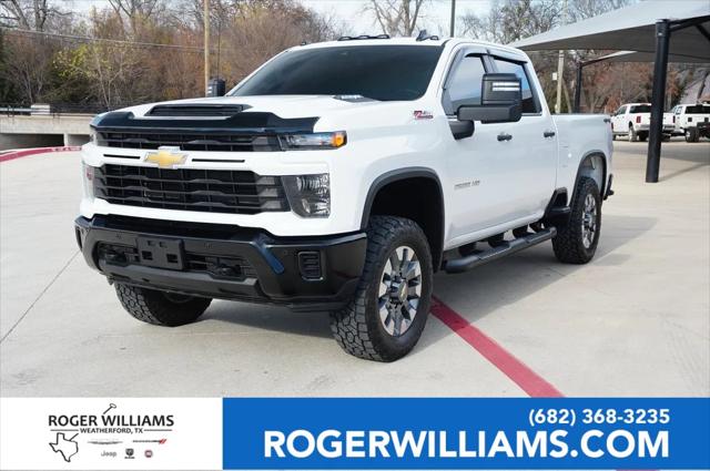 2025 Chevrolet Silverado 2500HD 4WD Crew Cab Standard Bed Custom