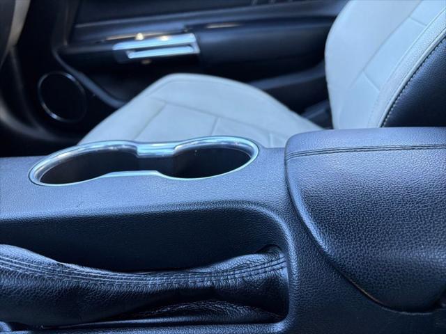 2022 Ford Mustang EcoBoost Convertible 2022 Ford Mustang EcoBoost Convertible