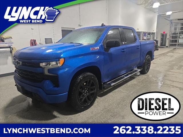 2022 Chevrolet Silverado 1500 4WD Crew Cab Short Bed RST