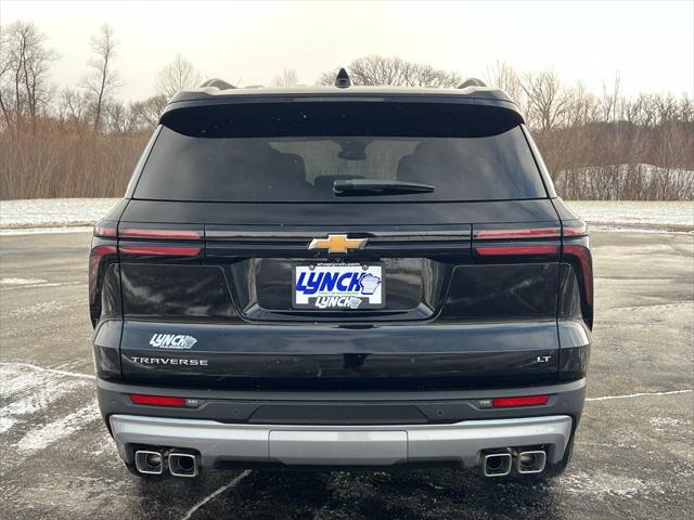 2024 Chevrolet Traverse FWD LT
