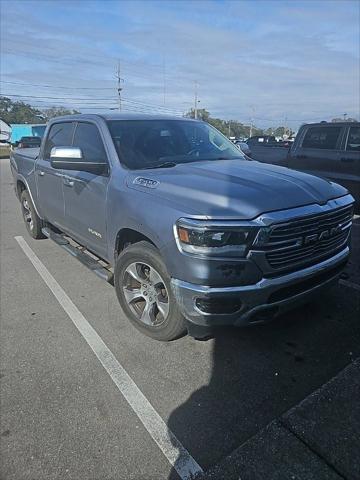 2019 RAM 1500 Laramie Crew Cab 4x4 57 Box
