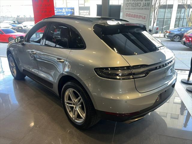 2020 Porsche Macan 
