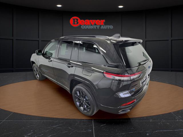 2024 Jeep Grand Cherokee 4xe Anniversary Edition 2024 Jeep Grand Cherokee 4xe Anniversary Edition