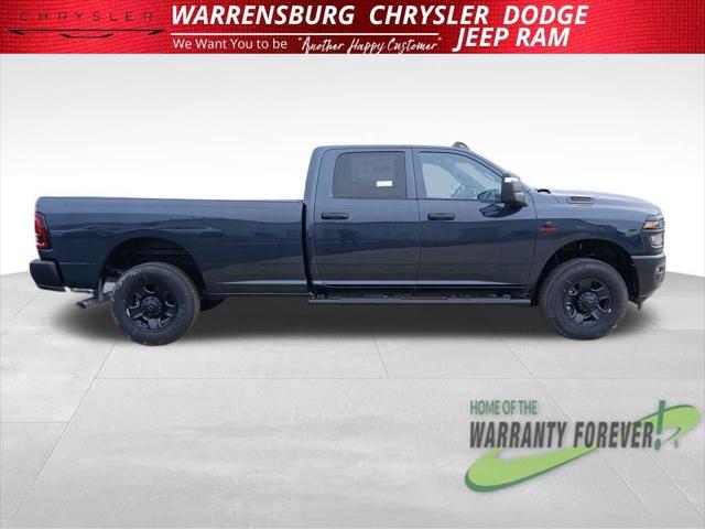 2026 RAM Ram 3500 RAM 3500 TRADESMAN CREW CAB 4X4 8 BOX