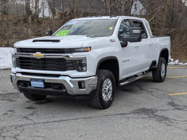 2024 Chevrolet Silverado 2500HD 4WD Crew Cab Standard Bed LT